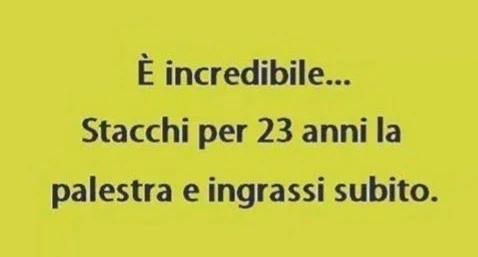 Incredibile stacchi per 23 anni dalla palestra e ingrassi subito