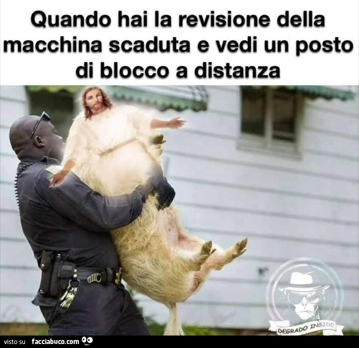 Quando hai la revisione della macchina scaduta e vedi