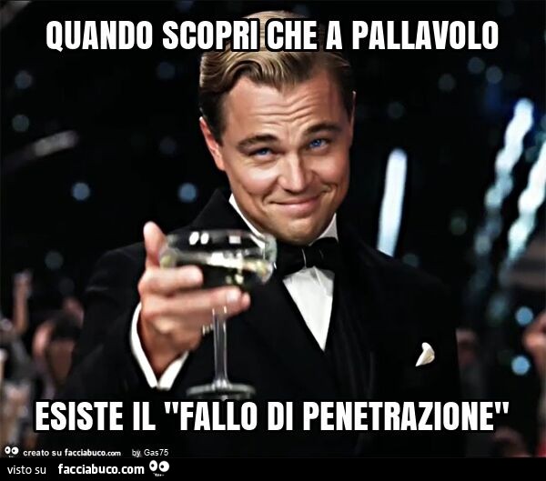 Quando scopri che a pallavolo esiste il "fallo di penetrazione"