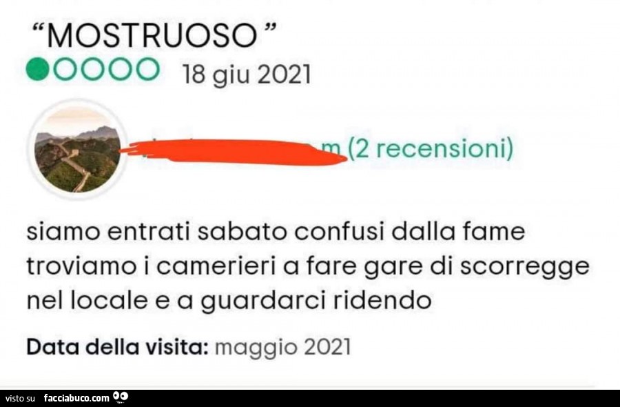 Mostruoso: siamo entrati sabato confusi dalla fame troviamo i camerieri a fare gare di scorregge nel locale e a guardarci ridendo