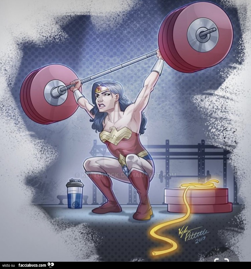 Wonder Woman solleva i pesi