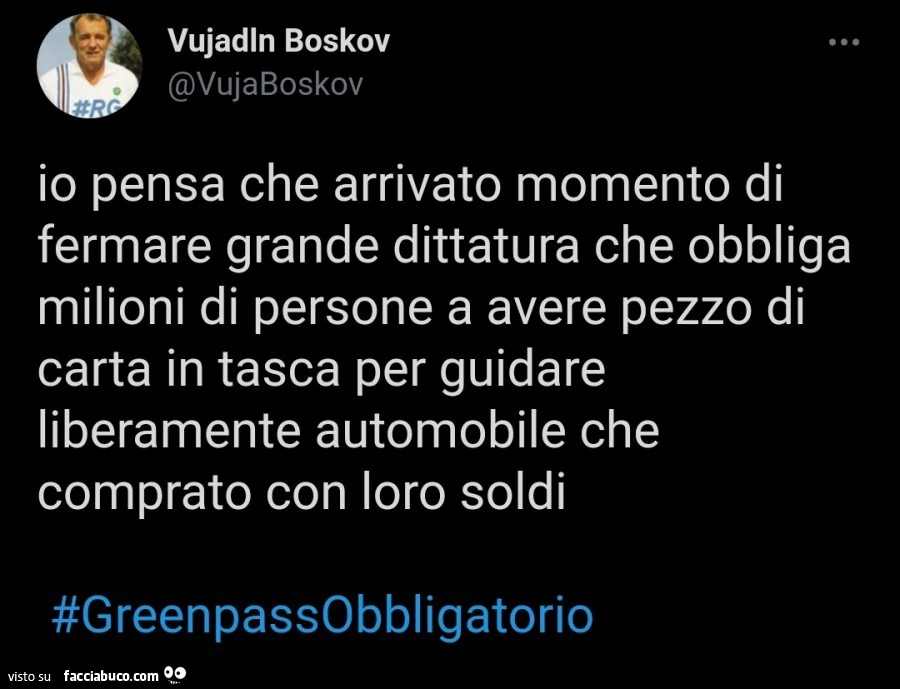 Io pensa che arrivato momento di fermare grande dittatura che obbliga milioni di persone a avere pezzo di carta in tasca per guidare liberamente automobile che comprato con loro soldi