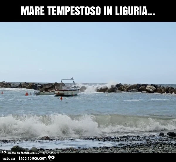 Mare tempestoso in liguria